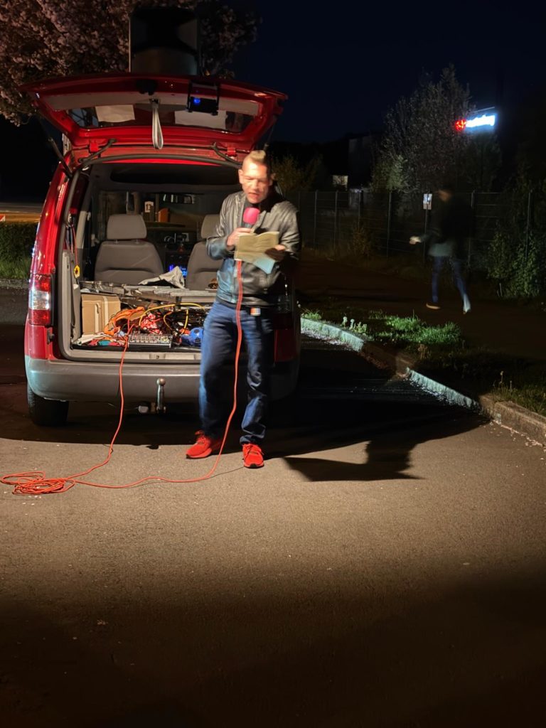 Gegen das Verweilverbot